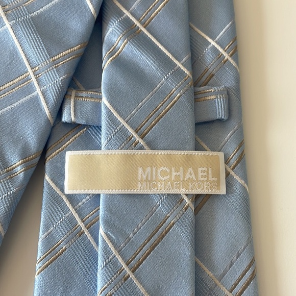 Light Blue and Gold/White Striped Silk Tie - Michael Kors - Picture 6 of 9